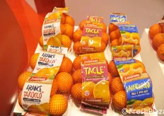 3Moretti: in rete diverse tipologie di arance e mandarini.