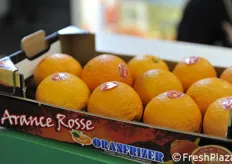 Un brand ormai famoso, un packaging che non passa inosservato. Le arance rosse di Sicilia a marchio Oranfrizer sono sempre protagoniste a Berlino.
