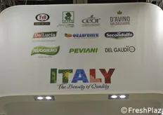 Stand collettivo italiano, alcuni dei marchi presenti.