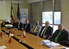 Un momento della visita presso il Covalpa. Secondo Da destra Germano Picco, presidente Agrifood Abruzzo.