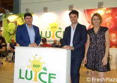 Felice Petrillo (presidente di AOP Luce), insieme a Giacomo Galdiero e Serena Pittella.