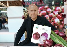 Consorzio di Tutela Cipolla di Tropea IGP. Nella foto: Simone Saturnino