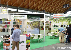 Azienda leader per la produzione di vassoi, vaschette e contenitori per alimenti e frutta.