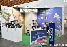 Gamma di etichette antitaccheggio con tecnologia RFID.