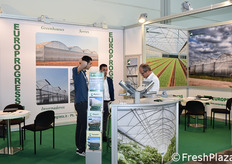 Vendita e produzione di serre agricole.