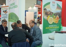 Sulla destra, Salvatore Scarcella (Presidente C.A.I).