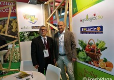 "Vincenzo Solarino del Consorzio "Val di Noto" e Vito Cascone della "Coop. Agrologica"."