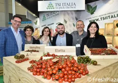 La squadra Top Seeds Italia. A sinistra Pino Fioretti (direttore generale), al centro Giovanni Causarano e Rosario Privitera.