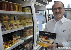 Paolo Mariani di Agribologna con la confezione innovativa.