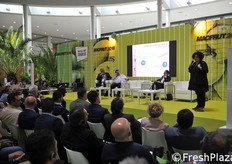 Presentazione di Elisa Macchi del Cso.