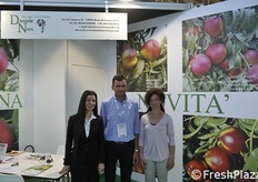 Al centro Daniele Neri, a destra Erika Patuelli.