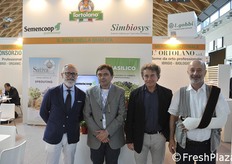Per L'Ortolano - Semencoop presenti Alberto Ceredi, Andrea Pantani, Gaetano Biavati e Valerio Giovannini.