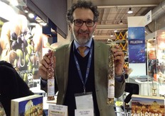 Dino Massari direttore commerciale del marchio Antica Drogheria Castello specializzata della lavorazione di spezie ed erbe aromatiche.