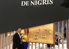 Giovanni Salcito e Alexandra Cerdona direttore marketing del marchio. Il focus delle innovazioni De Nigris è la MelaMadre biologica una novità che sposa aceto e benessere.