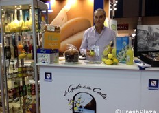 "Esposito Valentino, amministratore unico di due marchi: "Valentì" per la linea dolce di creme alla frutta e "Il Gusto della Costa" per la produzione di liquore bio Sfusato Amalfitano Igp, un prodotto tipico della zona di Amalfi legato alla splendida terra in cui viene coltivato."