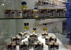 Linea di salse e condimenti con tartufo umbro a marchio La Madia Regale.