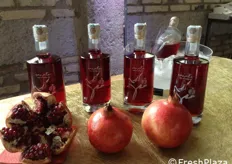 Ranato, da cui prende il nome il liquore prodotto con melagrana fresca siciliana, nel dialetto siciliano sta a significare il frutto del melograno.