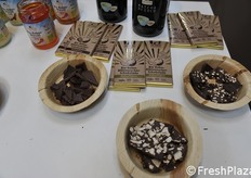 Grande impiego del cocco anche per arricchire il cioccolato.