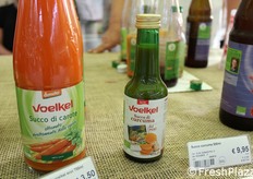 A Sana la Voelkel ha lanciato il succo di curcuma peruviano.