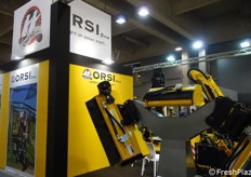 Macchinari, attrezzi e materiali per la lavorazione del terreno e per la raccolta, trinciatrici presso lo stand Orsi Group.