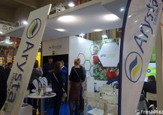 Agrofarmaci, concimi e fertilizzanti presso lo stand Arysta.