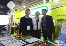 Antonello Conza, insieme al padre Roberto e al collega Giovanni Ansalone.