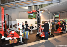 La tedesca Fruit-Tec propone attrezzi e macchine per la cura delle piante.