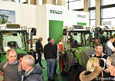 Lo stand Fendt con i suoi trattori, molto frequentato.