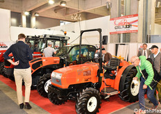 Trattori nello stand Galassi.