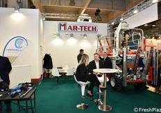 Macchine agricole per la raccolta della frutta Mar-Tech.