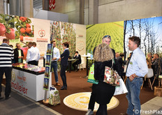 Materiale per vivaisti e consulenza allo stand Malleier.