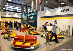 Ilmer: macchine, attrezzi e materiali per la lavorazione del terreno e per la raccolta, reti antigrandine, trinciatrici.