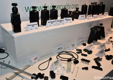Particolare delle protezioni e accessori proposti da Fruit Security