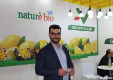 Attilio Villari del Gruppo Villari di Roccalumera (ME), azienda a gestione familiare specializzata soprattutto nella produzione e vendita all'ingrosso di limoni di Sicilia, già confezionati.