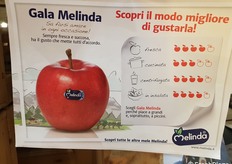 Pannelli esplicativi che aiutano il consumatore nella scelta della mela più adatta