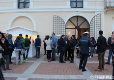 "Fragola on the Road" – Manifestazione dal tema: "La fragolicoltura come volano dell'economia del Metapontino". Ingresso Palazzo Baronale – Scanzano Jonico (Matera). L'evento, alla sua prima edizione, si è svolto il 24-25 aprile 2019.