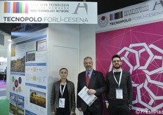 Il Tecnopolo agroalimentare presente in fiera. Al centro il professor Francesco Capozzi