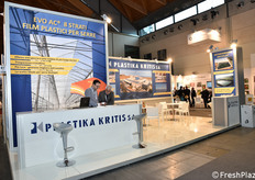Lo stand Plastika Kritis