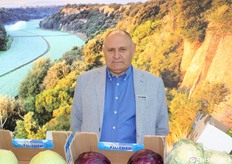 Stefano Calevi, contitolare dell'omonima azienda agricola F.lli Calevi, specializzata in produzioni orticole in provincia di Viterbo.