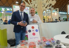 In fiera è stato presentato l'accordo tra l'impresa siciliana Barbera International e Berryway. In foto: Alessandro Barbera e Carlo Lingua