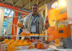 Rino Nicolosi, vigilatore del consorzio arancia rossa di Sicilia