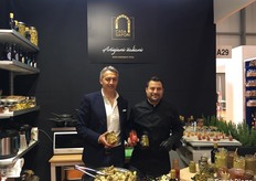 Luigi Della Penna, titolare di Casa Sapori marchio premium dell'azienda Artigiani Italiani fondata da professionisti della ristorazione. In fiera lo chef Fabrizio Villani ha proposto piatti preparati con prodotti ortofrutticoli di nicchia pugliesi, abruzzesi e molisani