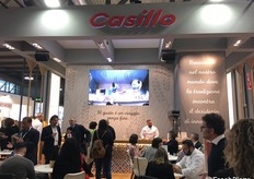 Il gruppo Casillo con la società Agricola del Sole negli 800 ettari coltivati a vigneti, frutteti, uliveti e seminativi ogni anno fornisce materie prime utilizzate per la preparazione di prodotti gastronomici tipici pugliesi