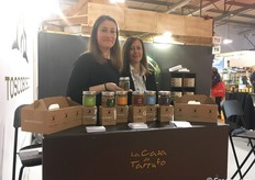 Responsabili all'accoglienza del marchio La casa del Tartufo