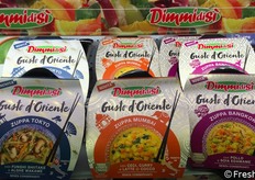 La nuova linea delle zuppe a marchio DimmidiSì Gusto d'Oriente, ispirata a Giappone, Thailandia e India: tre ricette premium realizzate con ingredienti nobili e caratterizzanti, pensate per chi apprezza la cucina asiatica