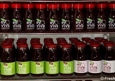 Pomel lancia il succo di melagrana puro e naturale al 100%, ottenuto dalla spremitura a freddo dei soli arilli, senza altri ingredienti aggiunti, pastorizzato secondo un innovativo processo volto a rispettare il più possibile la materia prima utilizzata