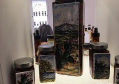 Solo Sole propone per i suoi trasformati di filiera siciliana un packaging identificativo del territorio