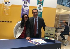 Angelica Addeo, brand manager Ventura e Fabio Tosello, direttore vendite di  Madi Ventura Spa. Dal successo dei mix di frutta secca, nascono le Bio Barrette. Grazie all'innovativo processo di lavorazione a bassa temperatura, il marchio ha trasformato la bontà e il benessere dei mix sgusciati BBMIX e BBEXTRA in deliziose barrette morbide; preservando l'integrità, ma soprattutto il naturale gusto, delle ricette originali