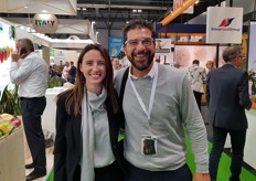 Tra i visitatori in fiera, Marcello Sbrighi di Coviro con Aurora Kamami