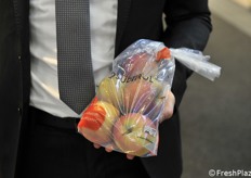 Confezione compostabile in 180 giorni